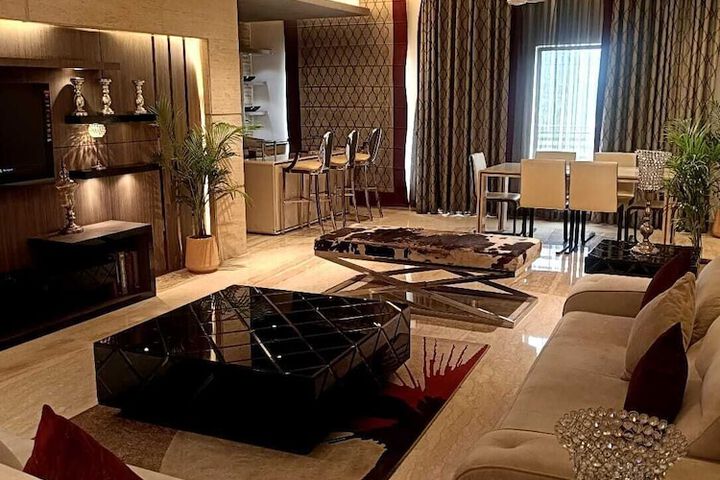 Room 27 of 54