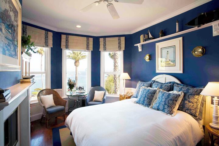 Room 15 of 24