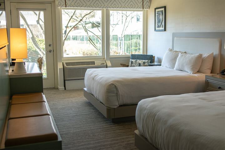 2 Queen Beds Resort View (9 of 9)
