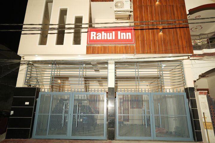 Hotel 10 of 11