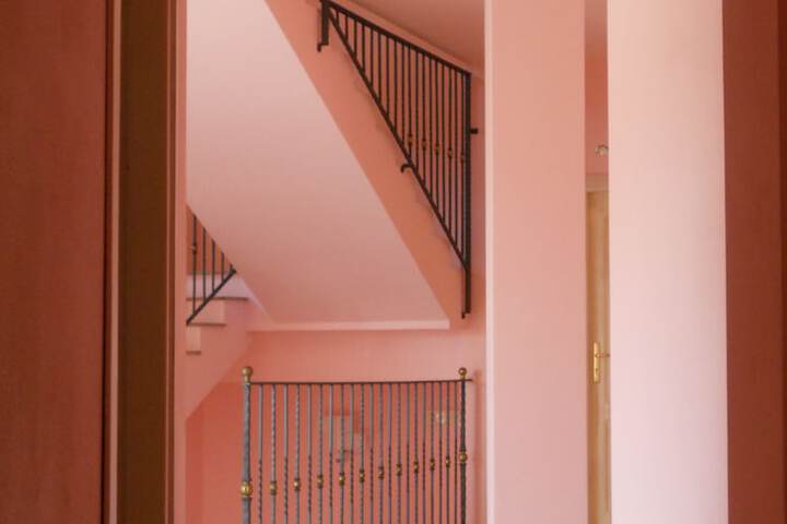 Ballroom/Hall 16 of 19