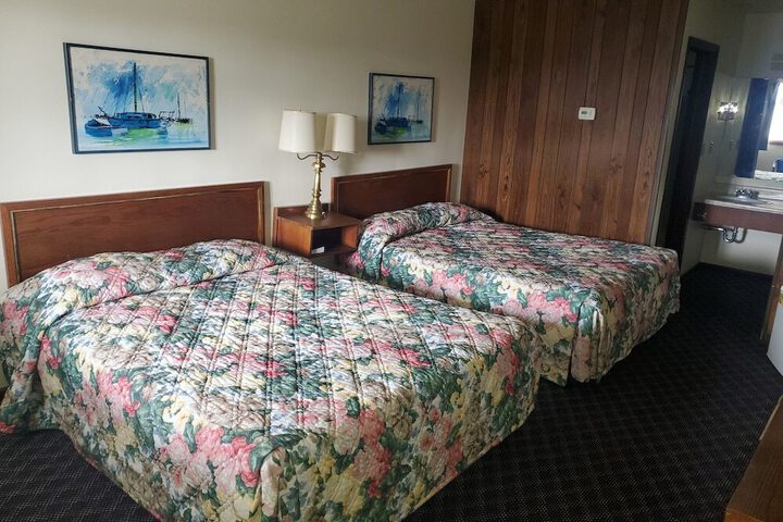 Photo of POINT MOTEL
