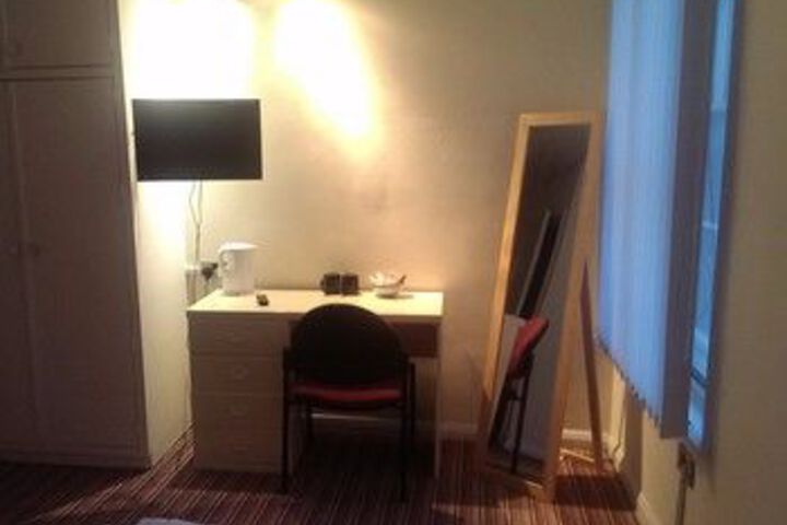 Room 98 of 117