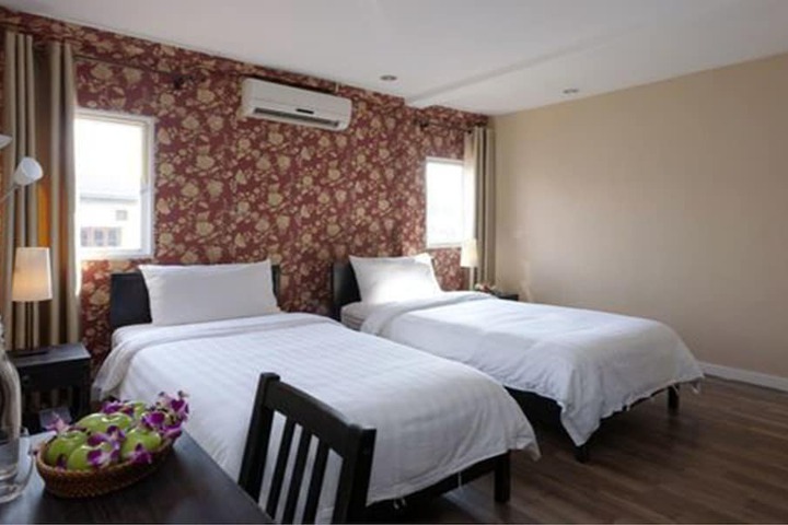 Room 4 of 21