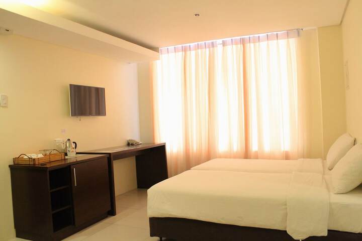 Room 19 of 159