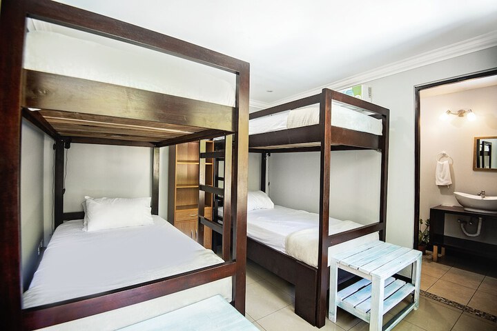 Room 7 of 49