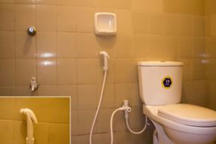 Room 2 of 13