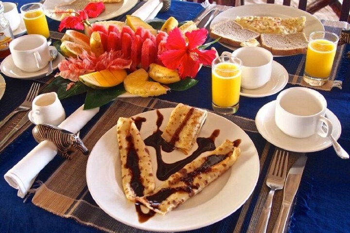 Breakfast/Coffee Service 25 of 46