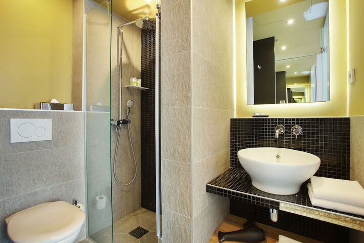 Bathroom Interior Photo
