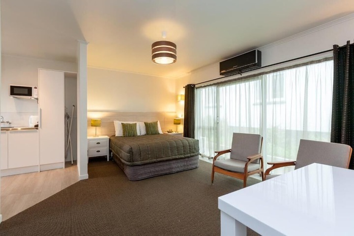 Room 11 of 47