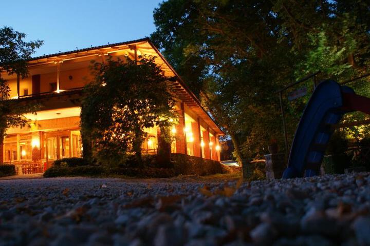 Margarets Island Hotel