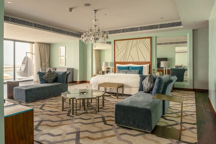 Room 21 of 150