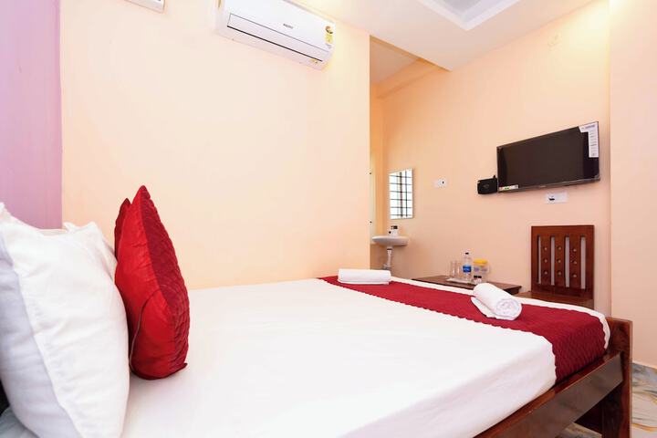 Room 7 of 24