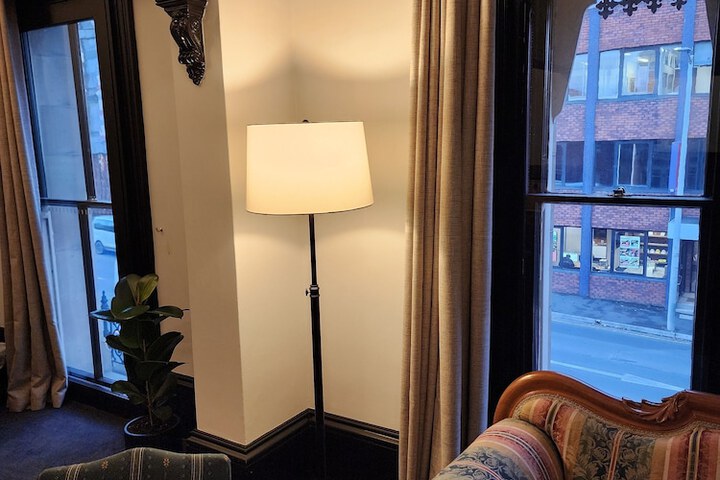 Room 40 of 89