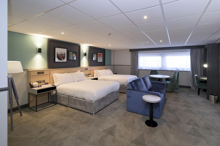 Room 42 of 124