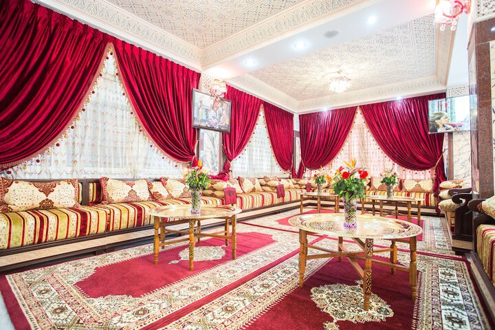 Guest Lobby