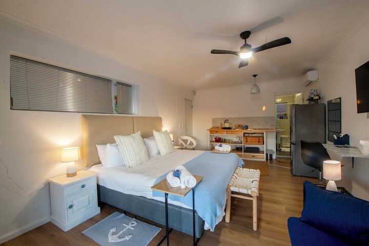 Room 9 of 47