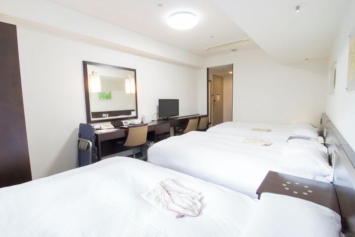 Room 21 of 86
