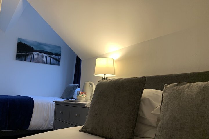 Room 10 of 40