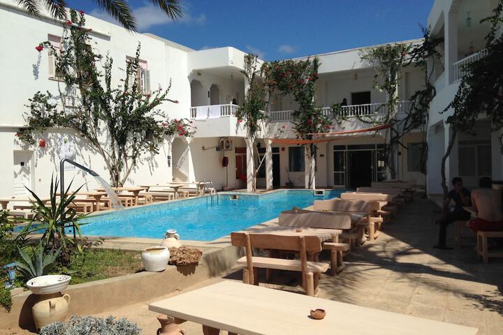 Hotel Pool
