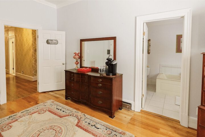 Room 13 of 59