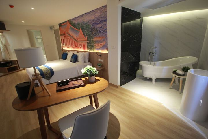 Room 30 of 55