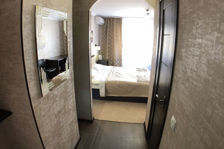 Room 21 of 56