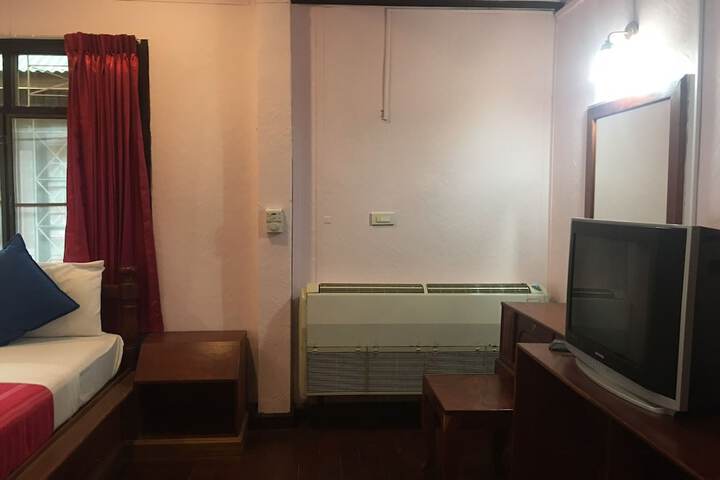 Room 22 of 59