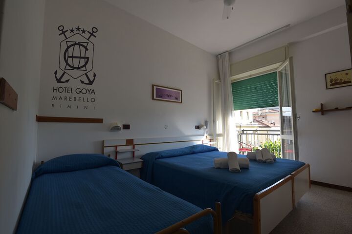 Room 17 of 43