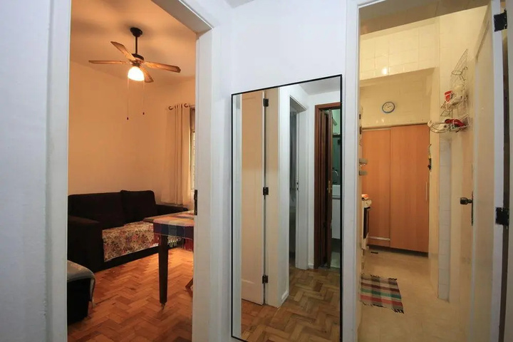 Room 2 of 13