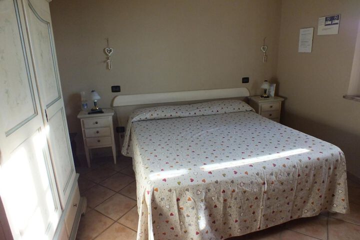 Room 7 of 29