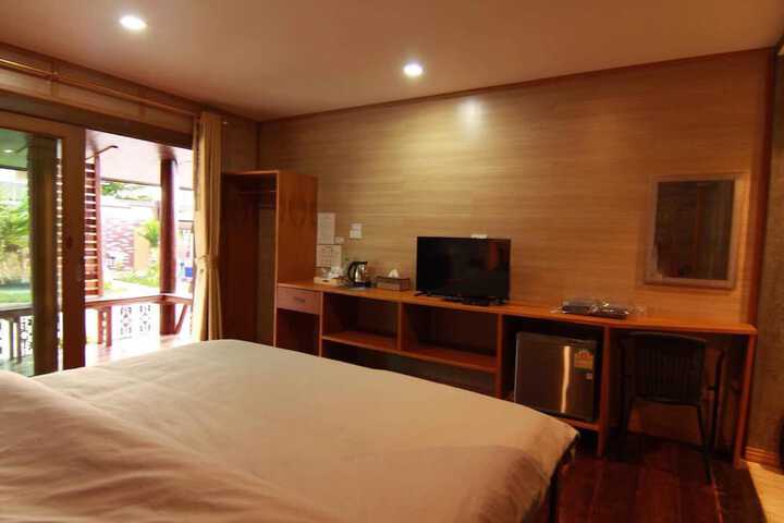 Room 7 of 54