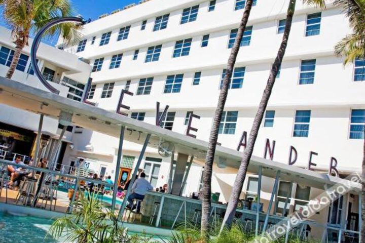 Exterior of 2 Bedroom Homes in Miami Beach by TMG