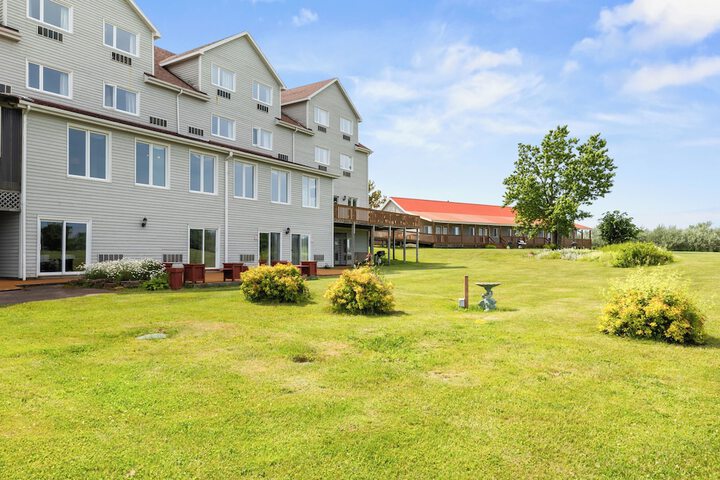 Hotel 75 of 78