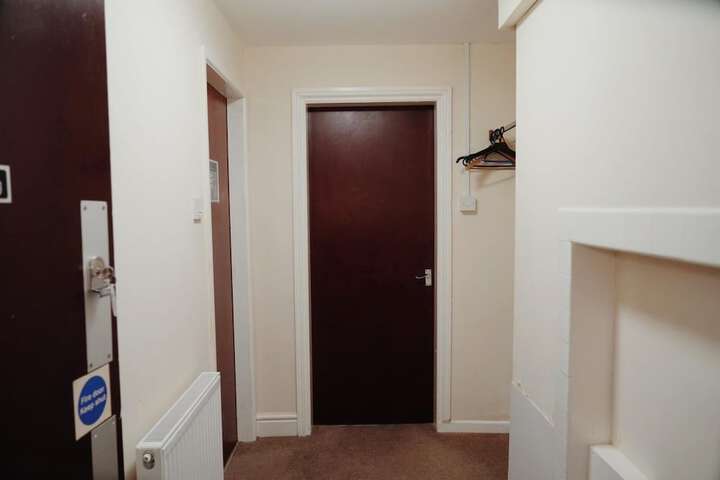 Room 18 of 95