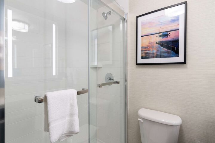 Bathroom shower