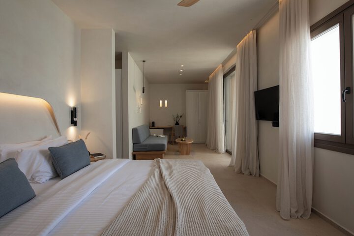 Room 14 of 121