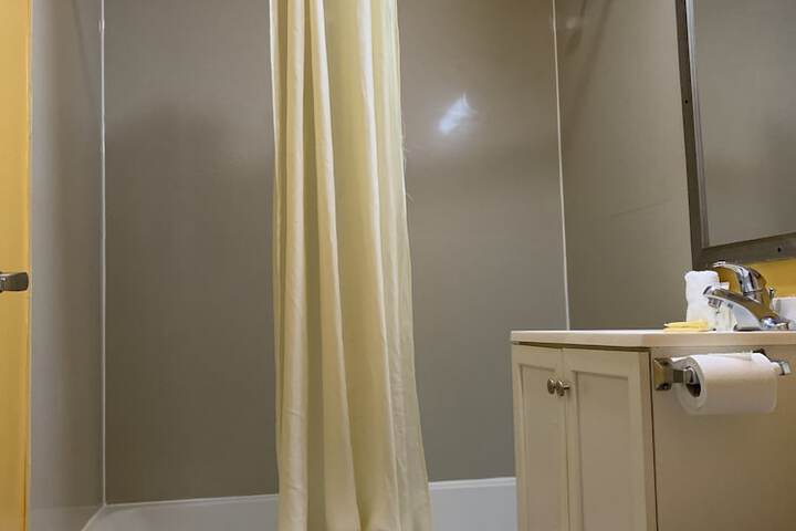 2 Double Beds (1 of 20)
