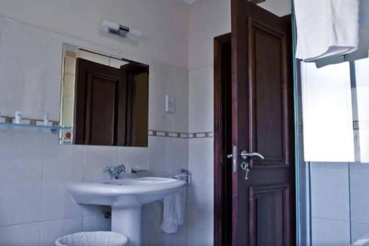 Room 63 of 130