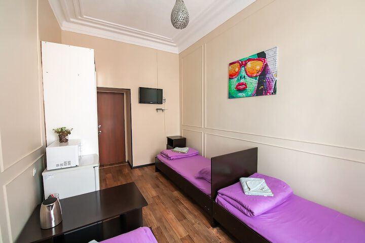 Room 26 of 35