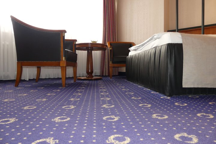 Room 38 of 72