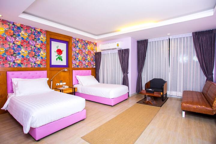 Room 10 of 59