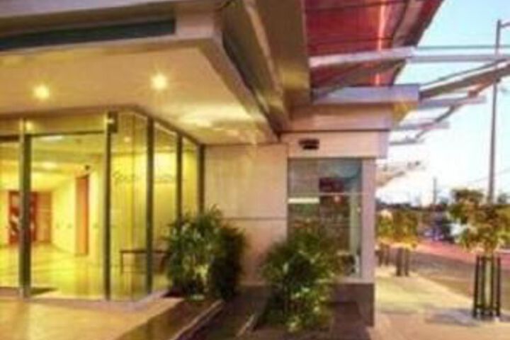 Hotel 10 of 90