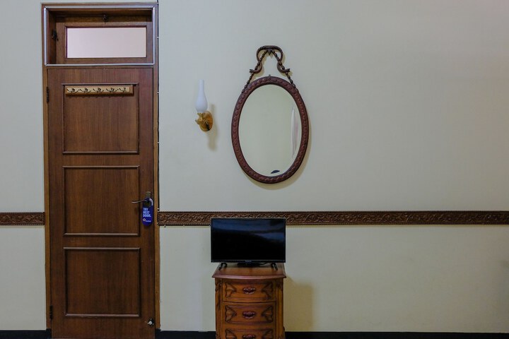 Room 21 of 50