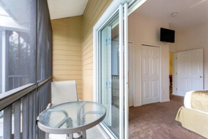 Terrace/Patio 9 of 72