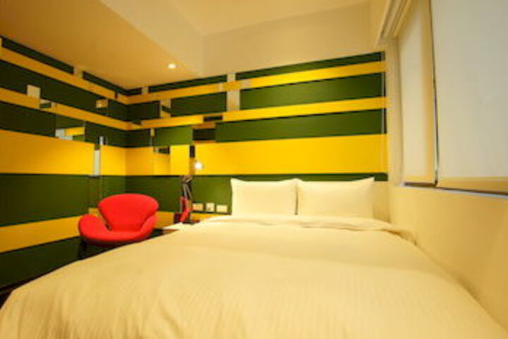 Room 29 of 65