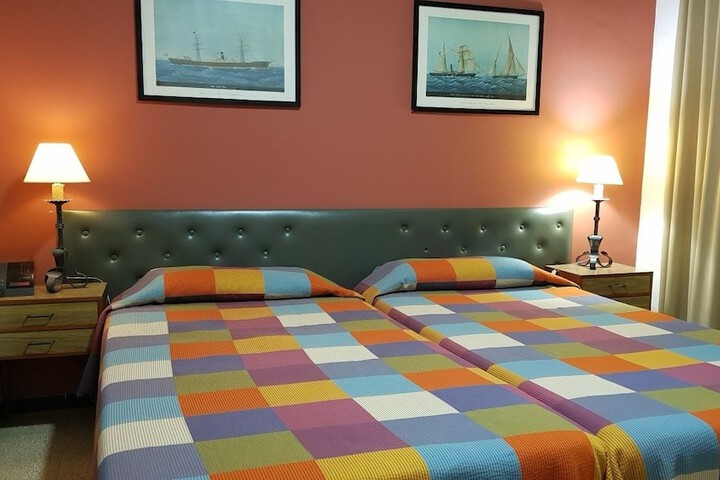 Room 20 of 48