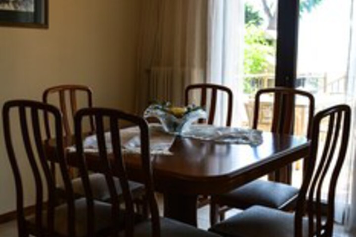 Room 13 of 20