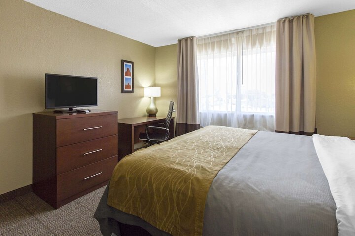 Room 15 of 47