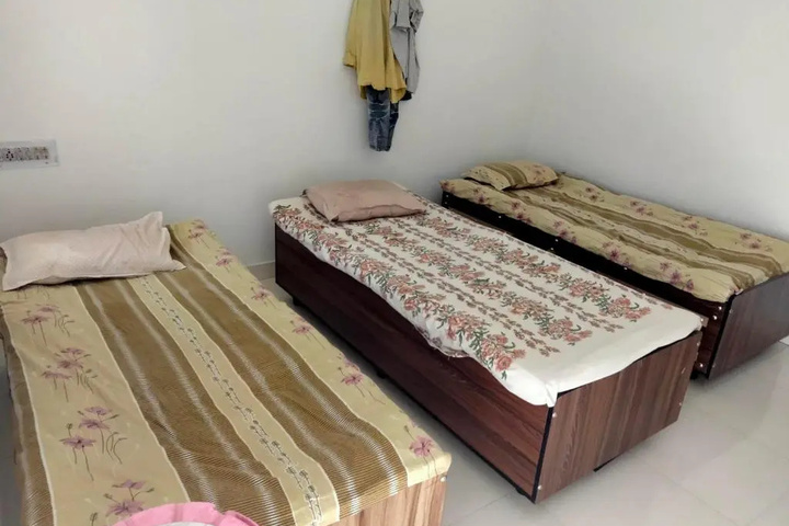 Room 3 of 5